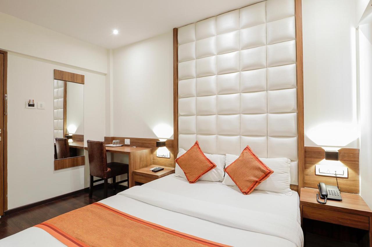 Hotel Ratna Mahal Mumbai Dış mekan fotoğraf